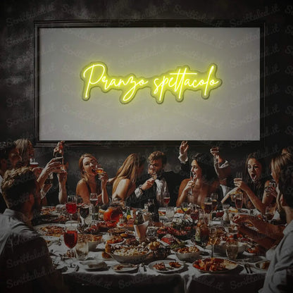 scritta led pranzo spettacolo colore giallo